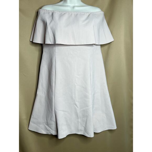 Elizabeth & James Pink Off Shoulder 12 - Picture 4 of 9